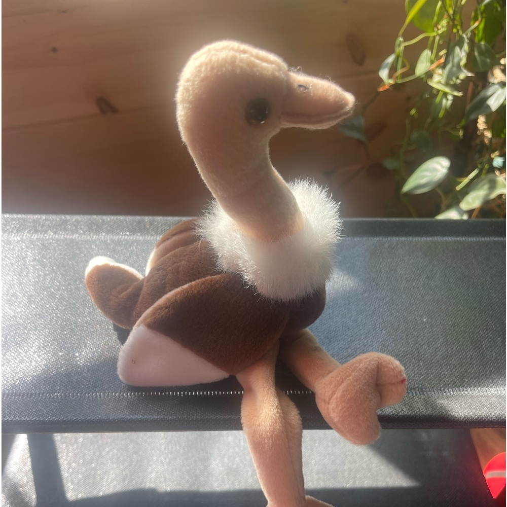 Ty stretch ostrich
